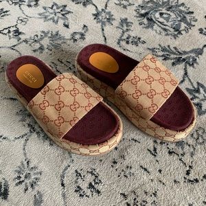 Gucci slides